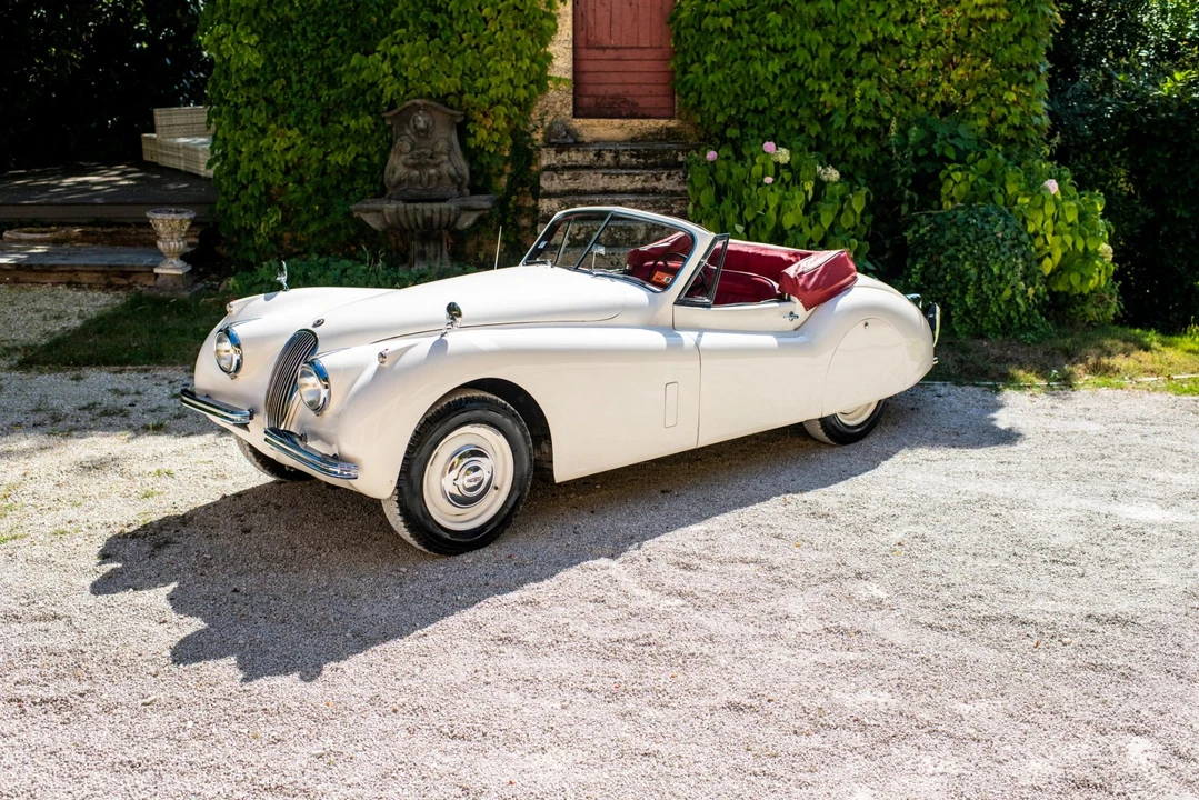 1953 Jaguar XK120 DHC Drophead - Image 4 of 31