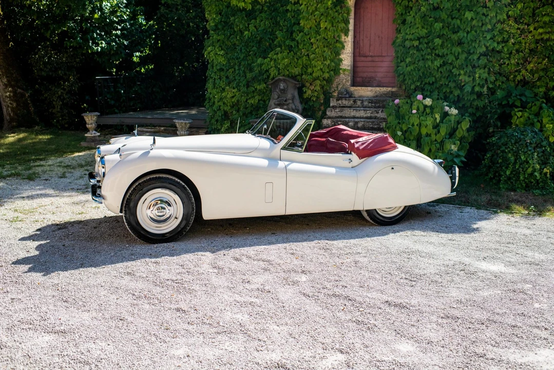 1953 Jaguar XK120 DHC Drophead - Image 3 of 31