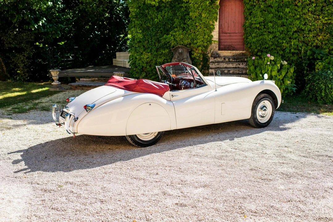 1953 Jaguar XK120 DHC Drophead - Image 24 of 31