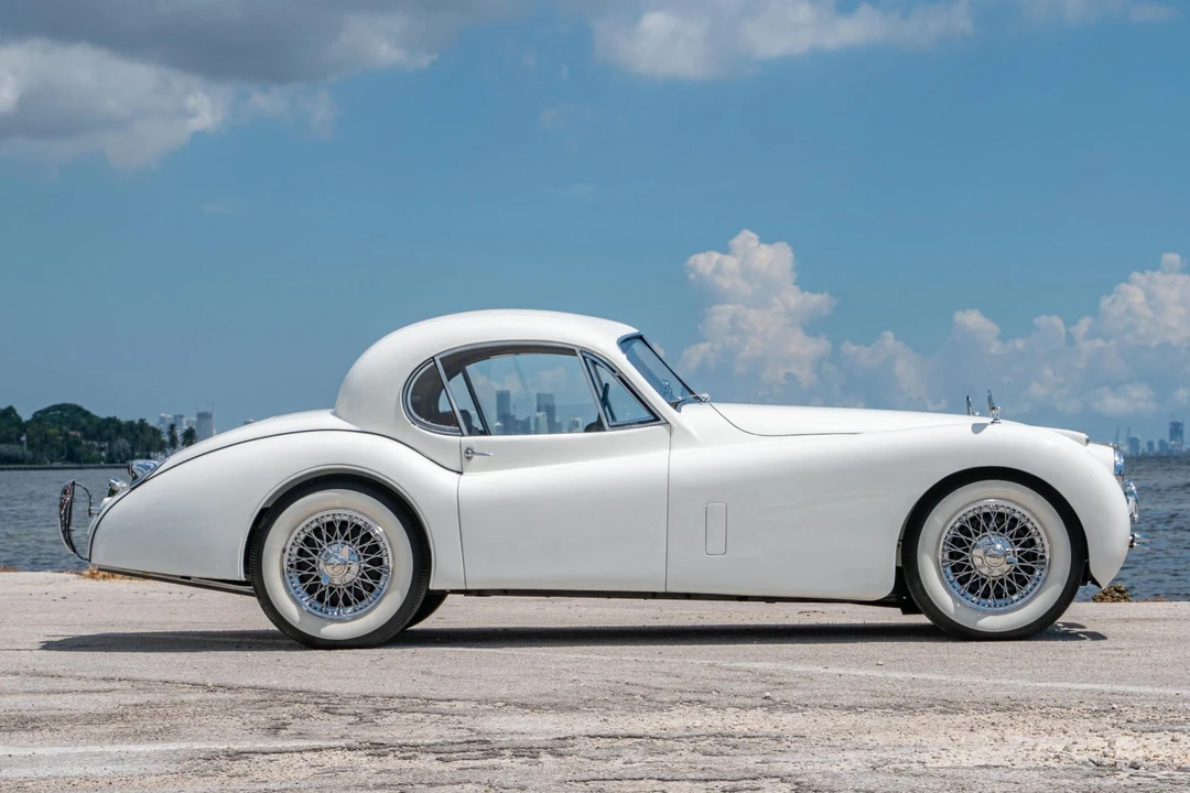 1953 Jaguar XK120 FHC Coupe - Image 15 of 31