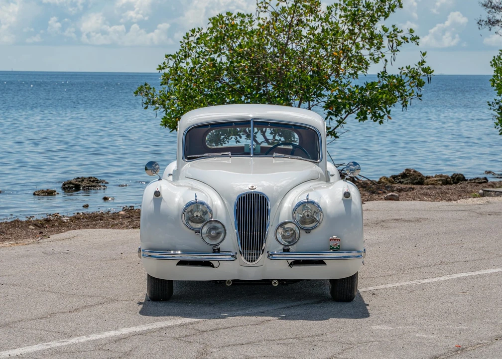 1953 Jaguar XK120 FHC Coupe - Image 22 of 31