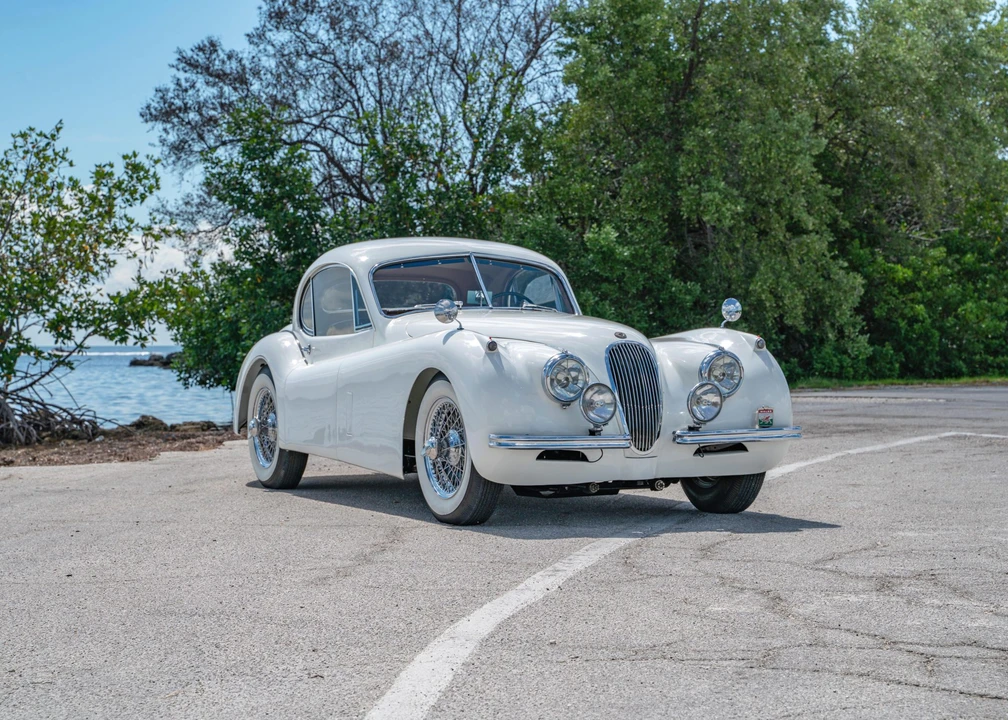 1953 Jaguar XK120 FHC Coupe - Image 19 of 31