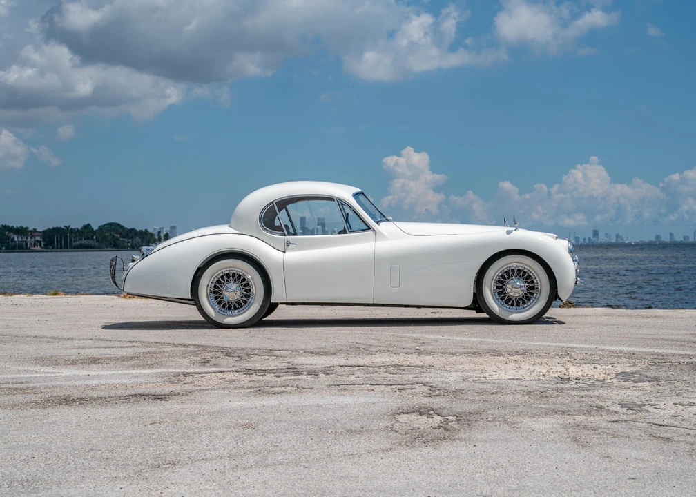1953 Jaguar XK120 FHC Coupe - Image 14 of 31