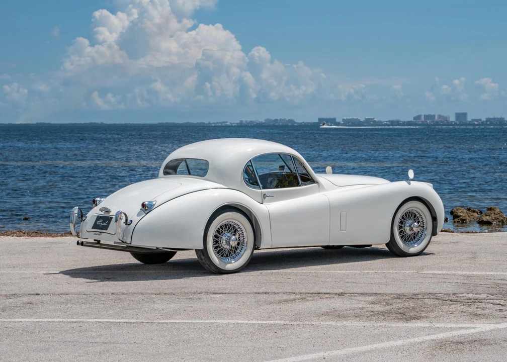1953 Jaguar XK120 FHC Coupe - Image 11 of 31