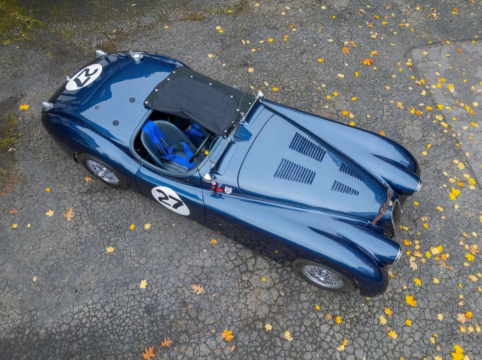 1953 Jaguar XK120 OTS Roadster - Image 12 of 30