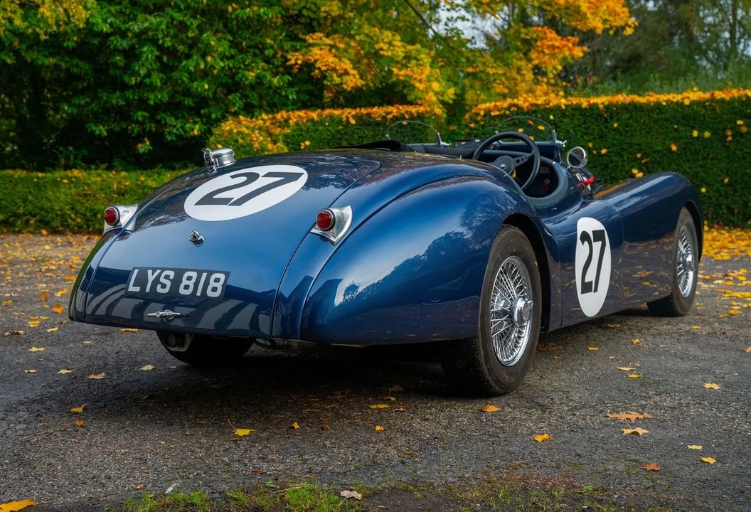 1953 Jaguar XK120 OTS Roadster - Image 17 of 30