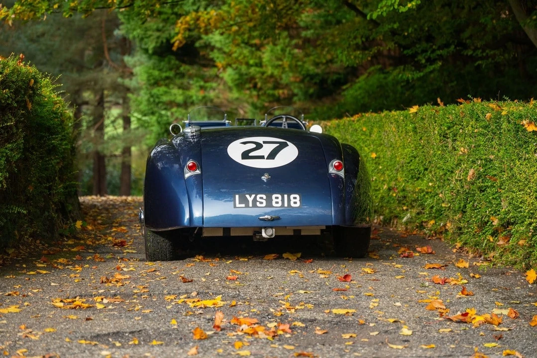 1953 Jaguar XK120 OTS Roadster - Image 27 of 30