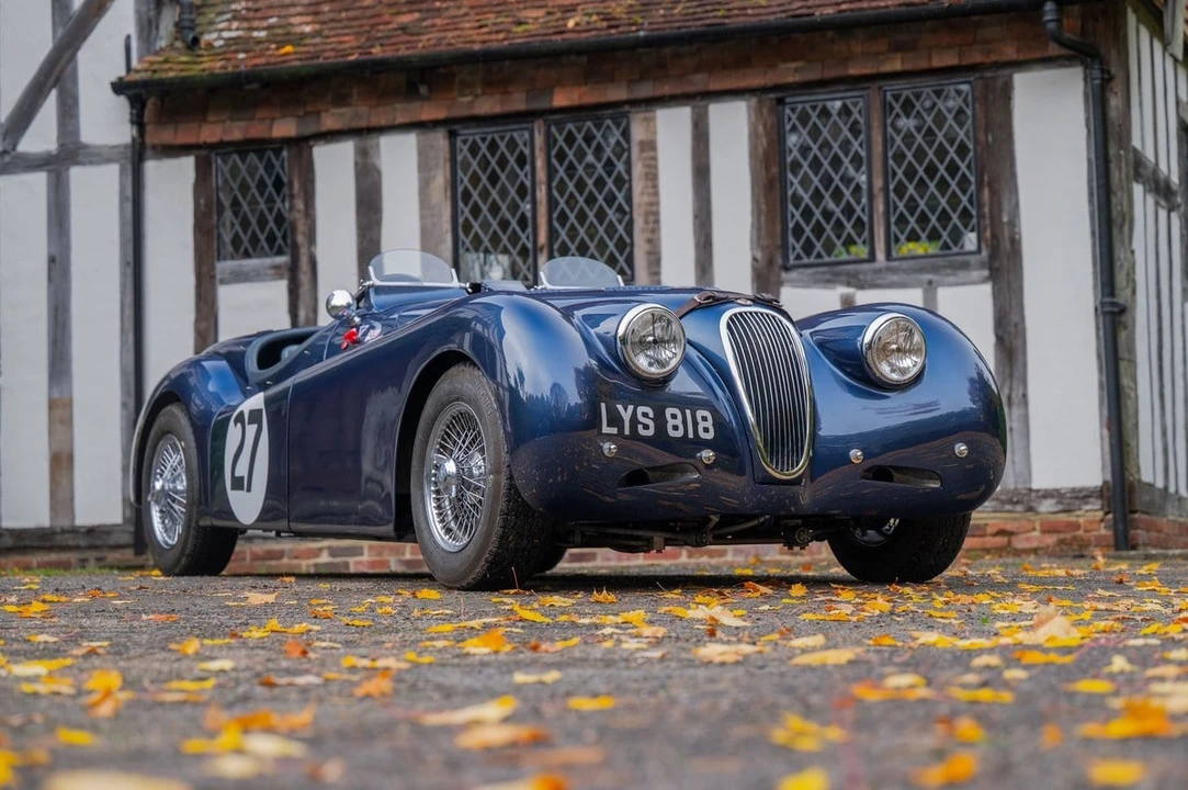 1953 Jaguar XK120 OTS Roadster - Image 9 of 30