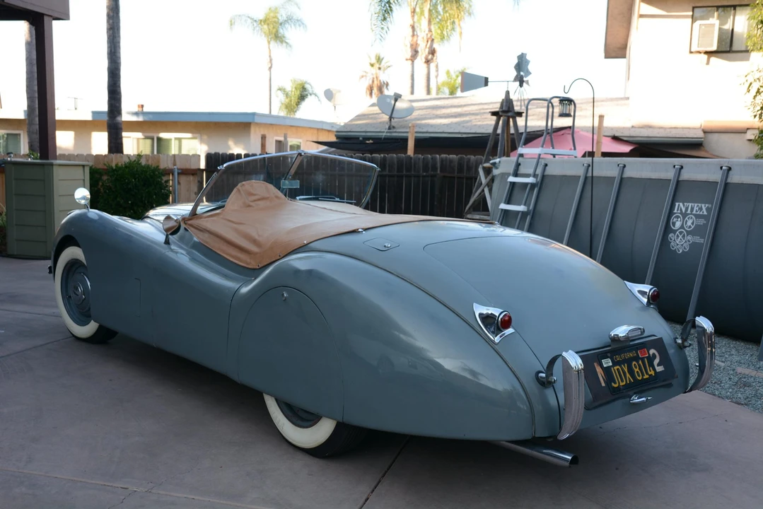 1953 Jaguar XK120 OTS Roadster - Image 17 of 31