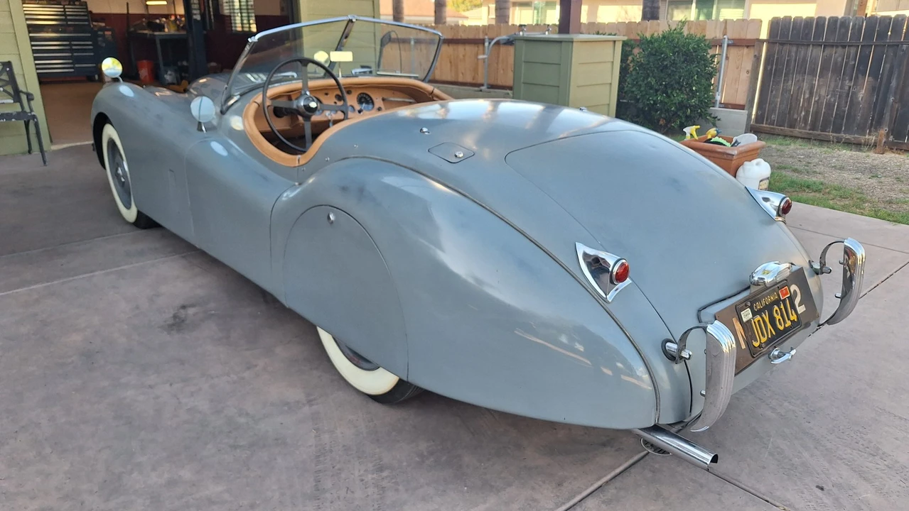 1953 Jaguar XK120 OTS Roadster - Image 15 of 31