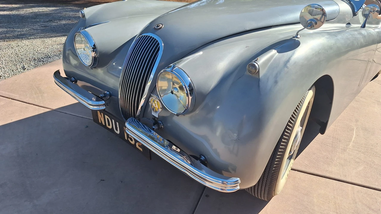 1953 Jaguar XK120 OTS Roadster - Image 20 of 31