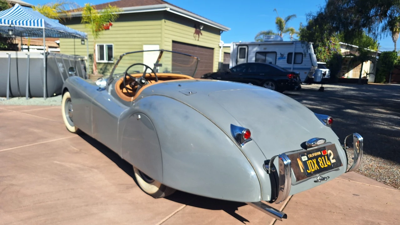 1953 Jaguar XK120 OTS Roadster - Image 7 of 31