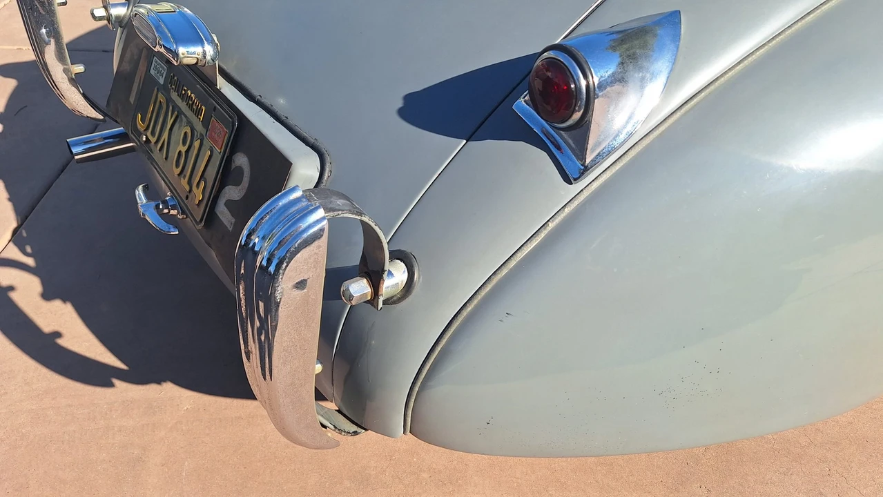 1953 Jaguar XK120 OTS Roadster - Image 28 of 31