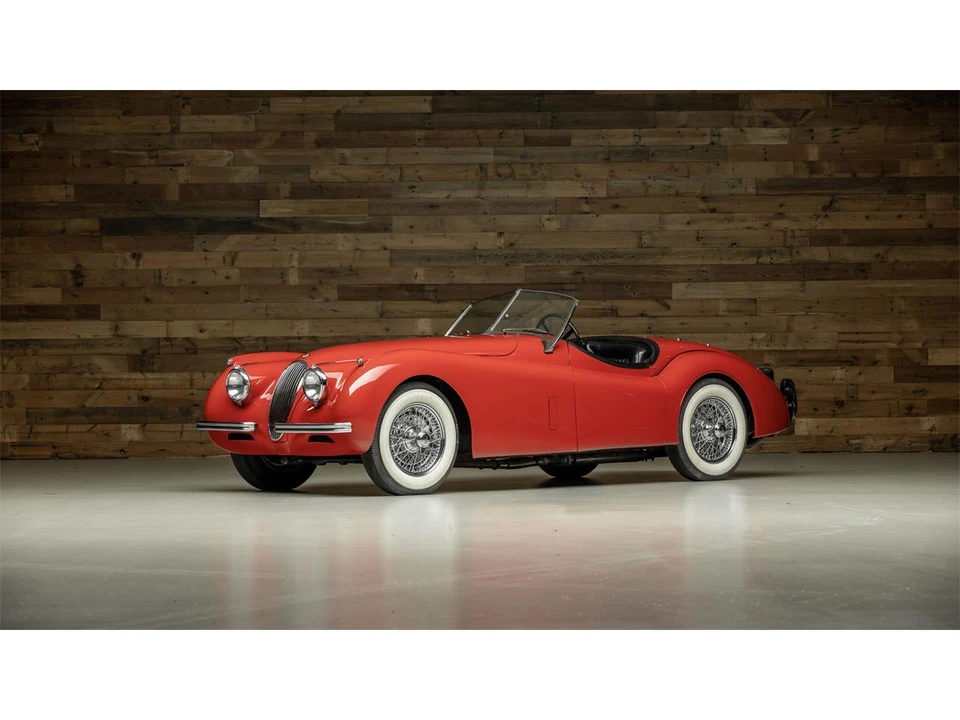 1953 Jaguar XK120 - Image 2 of 4