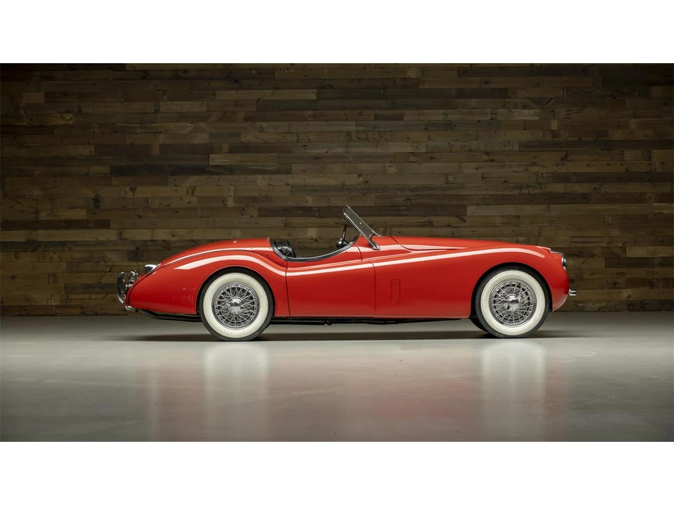 1953 Jaguar XK120 - Image 3 of 4