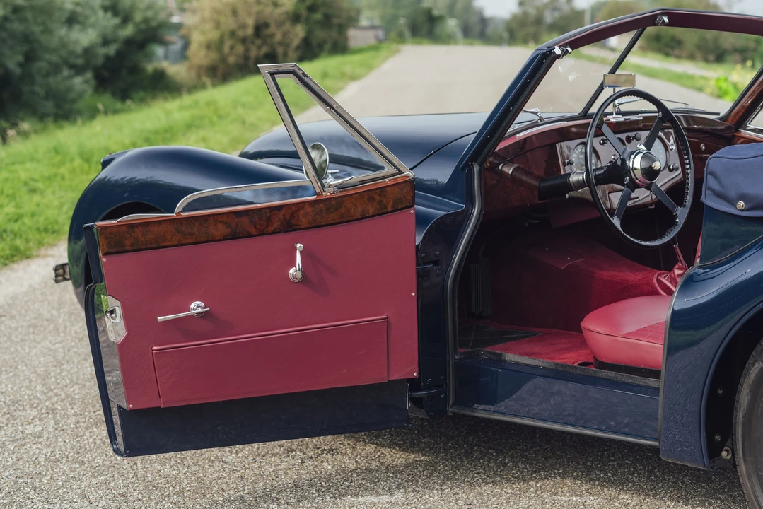 1953 Jaguar XK120 DHC Drophead - Image 24 of 31