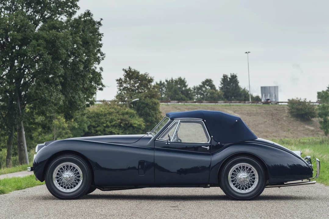 1953 Jaguar XK120 DHC Drophead - Image 12 of 31