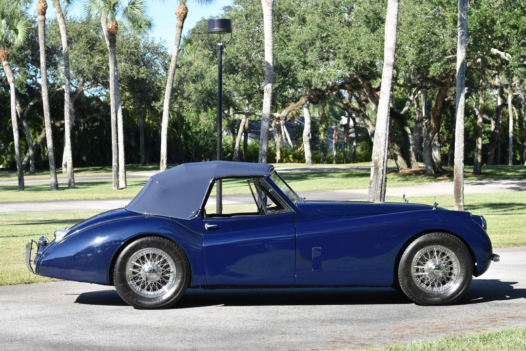 1953 Jaguar XK120 DHC Drophead - Image 27 of 31
