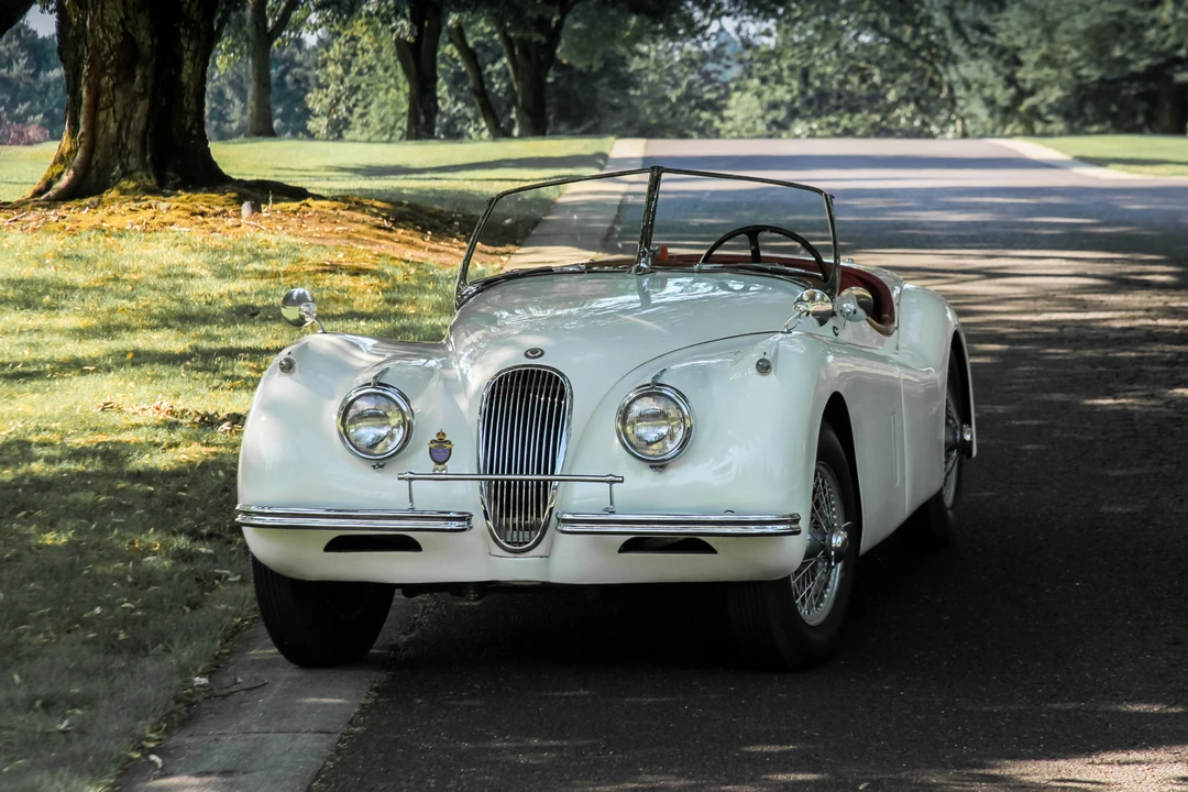 1953 Jaguar XK120 Special Equipment - Image 13 of 31