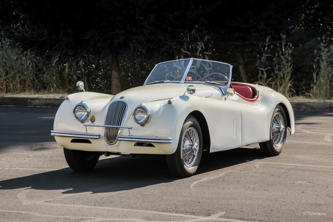 1953 Jaguar XK120 Special Equipment - Image 9 of 31