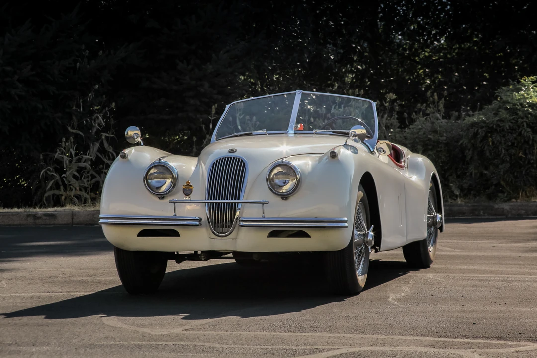 1953 Jaguar XK120 Special Equipment - Image 14 of 31