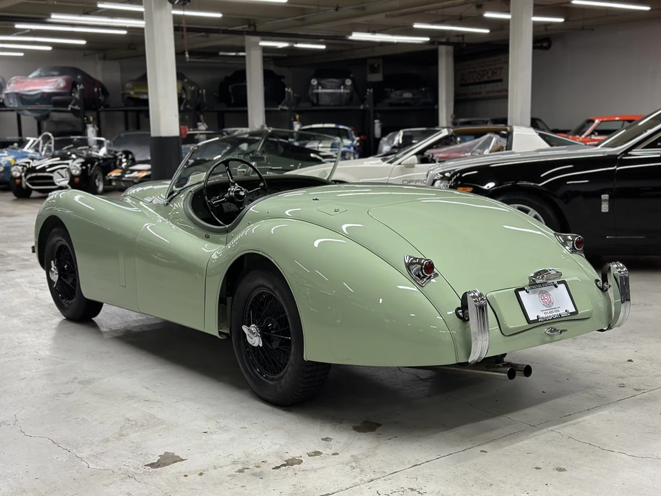 1953 Jaguar XK120 Special Equipment - Image 21 of 31