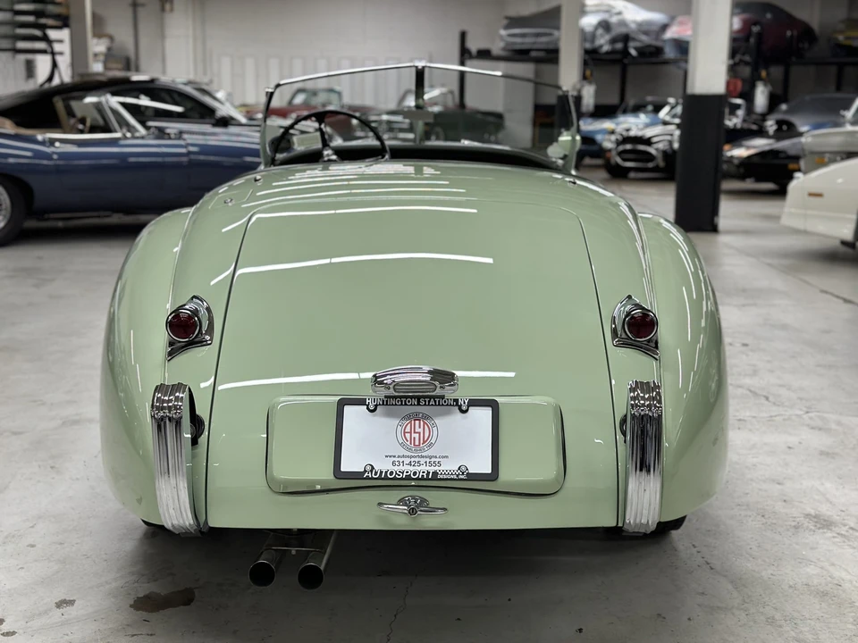 1953 Jaguar XK120 Special Equipment - Image 22 of 31