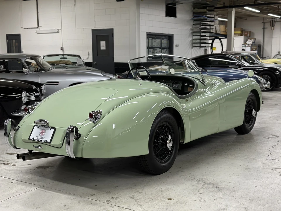 1953 Jaguar XK120 Special Equipment - Image 23 of 31