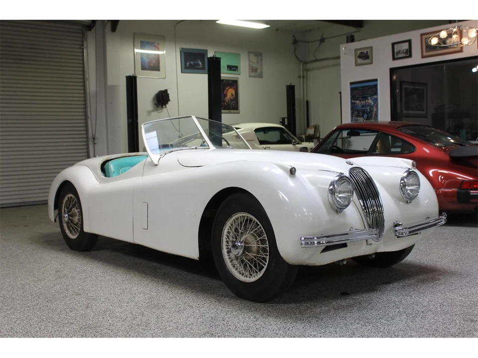 1953 Jaguar XK120 Special Equipment - Image 12 of 31