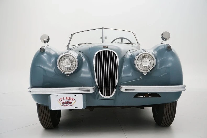 1953 Jaguar XK120 - Image 2 of 20