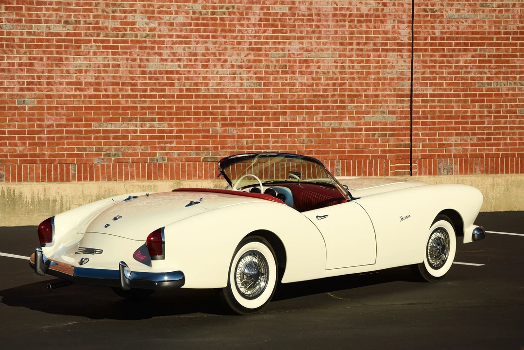 1953 Kaiser Darrin - Image 13 of 26