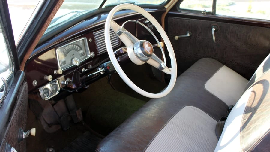 1953 Kaiser - Image 4 of 8