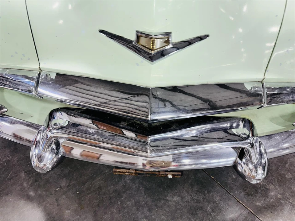 1953 Kaiser - Image 16 of 31