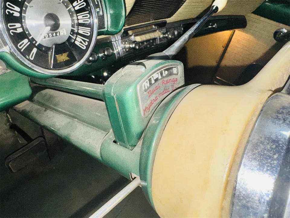 1953 Kaiser - Image 29 of 31