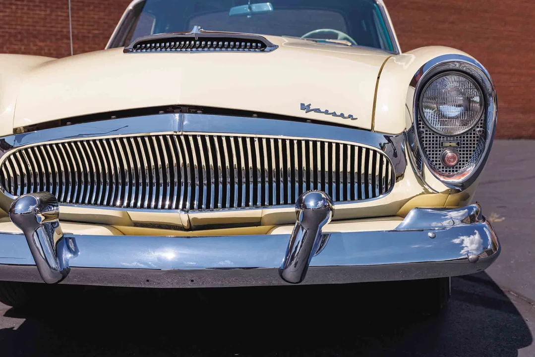1953 Kaiser - Image 19 of 31