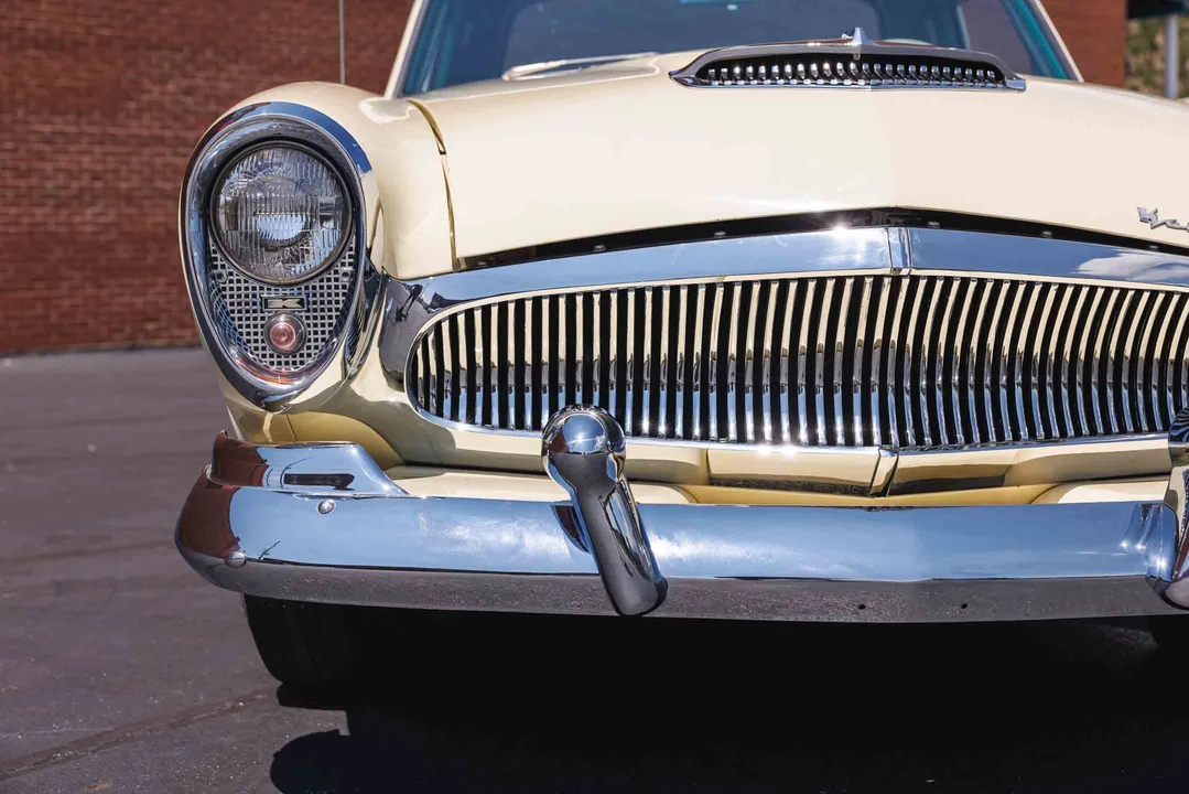 1953 Kaiser - Image 21 of 31