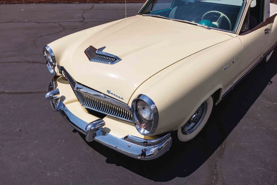 1953 Kaiser - Image 26 of 31