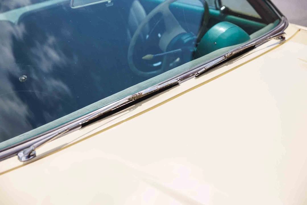 1953 Kaiser - Image 30 of 31