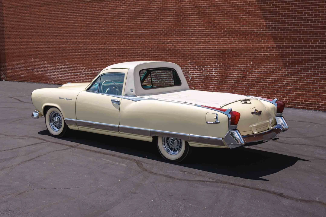 1953 Kaiser - Image 5 of 31
