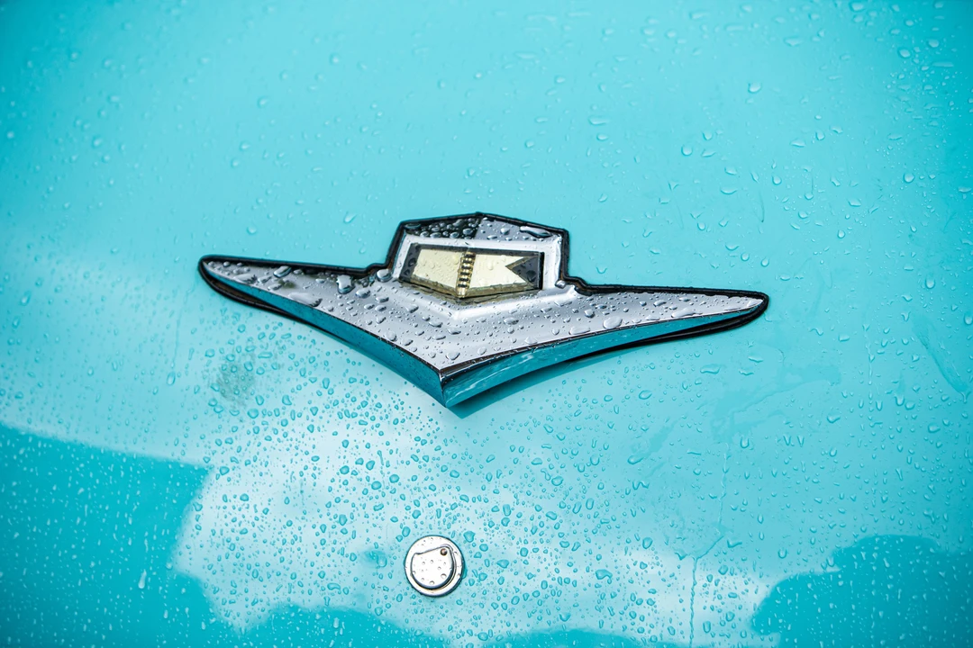 1953 Kaiser - Image 3 of 31