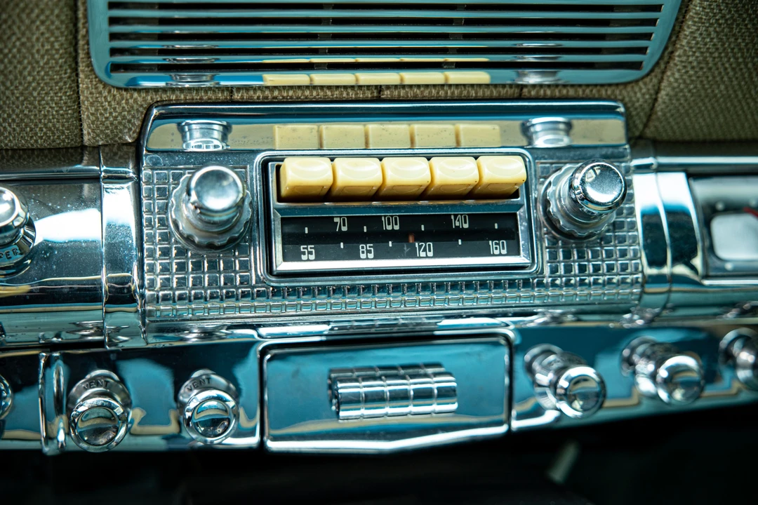 1953 Kaiser - Image 20 of 31