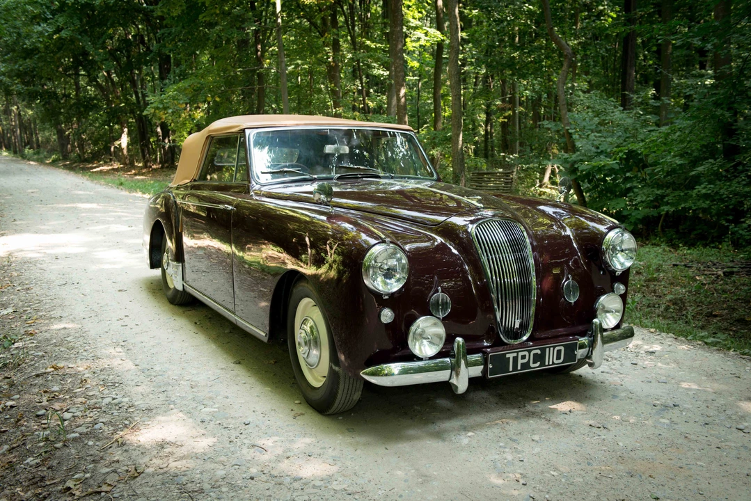 1953 Lagonda - Image 17 of 23