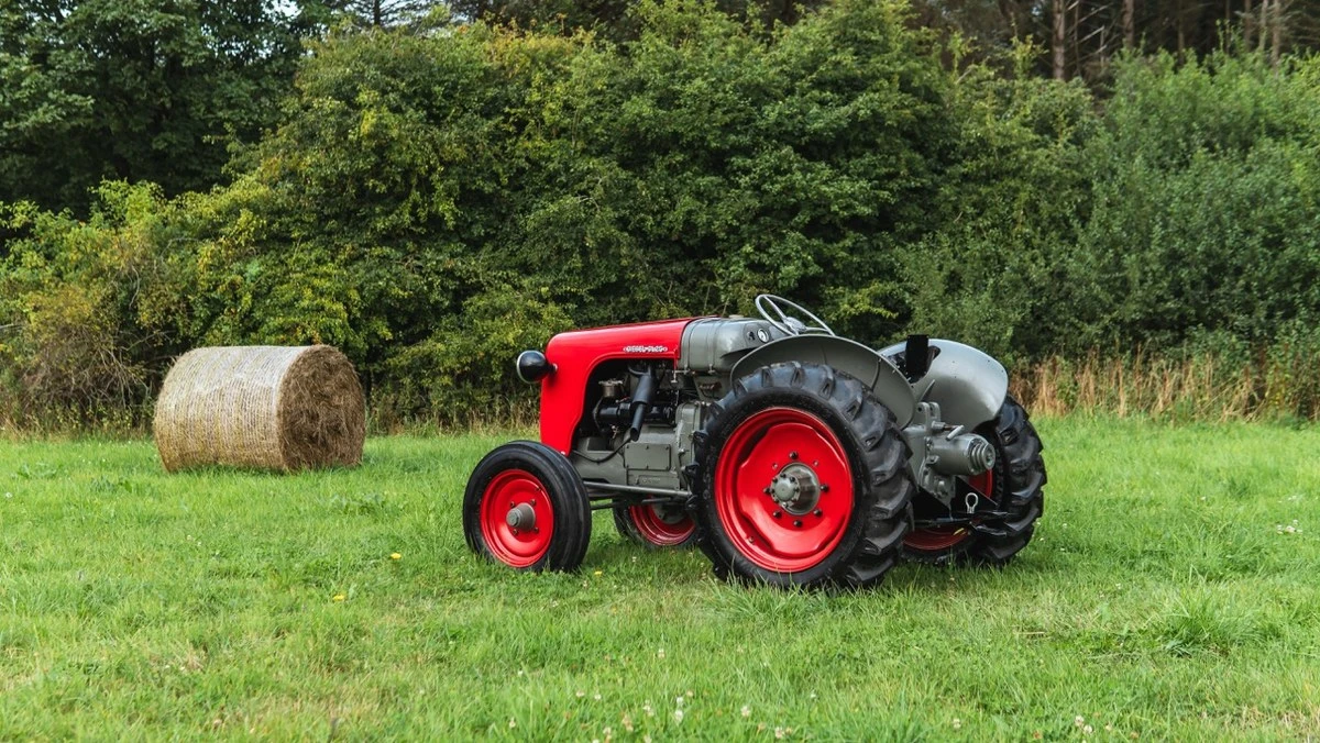 1953 Lamborghini Tractors - Image 15 of 30