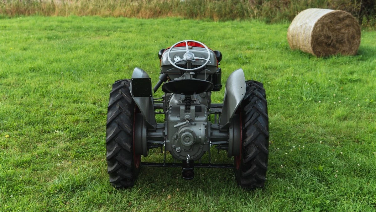1953 Lamborghini Tractors - Image 18 of 30