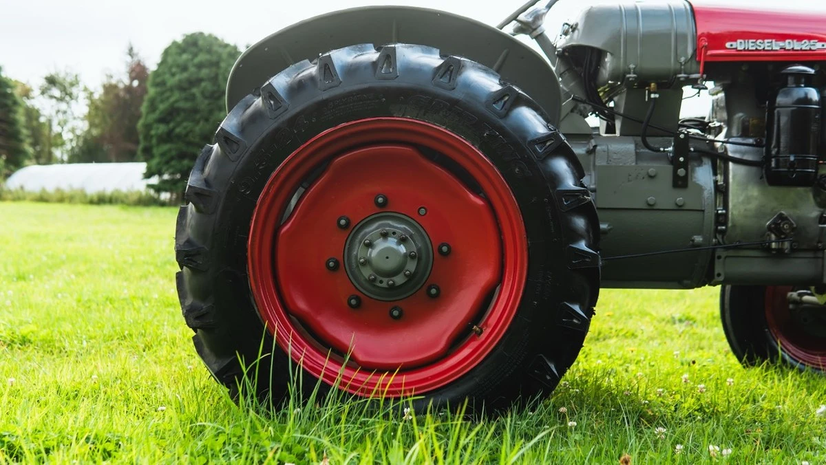 1953 Lamborghini Tractors - Image 23 of 30