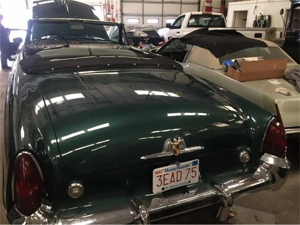1953 Lincoln Capri - Image 14 of 23
