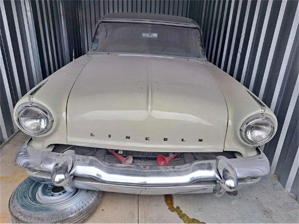 1953 Lincoln Capri - Image 4 of 5