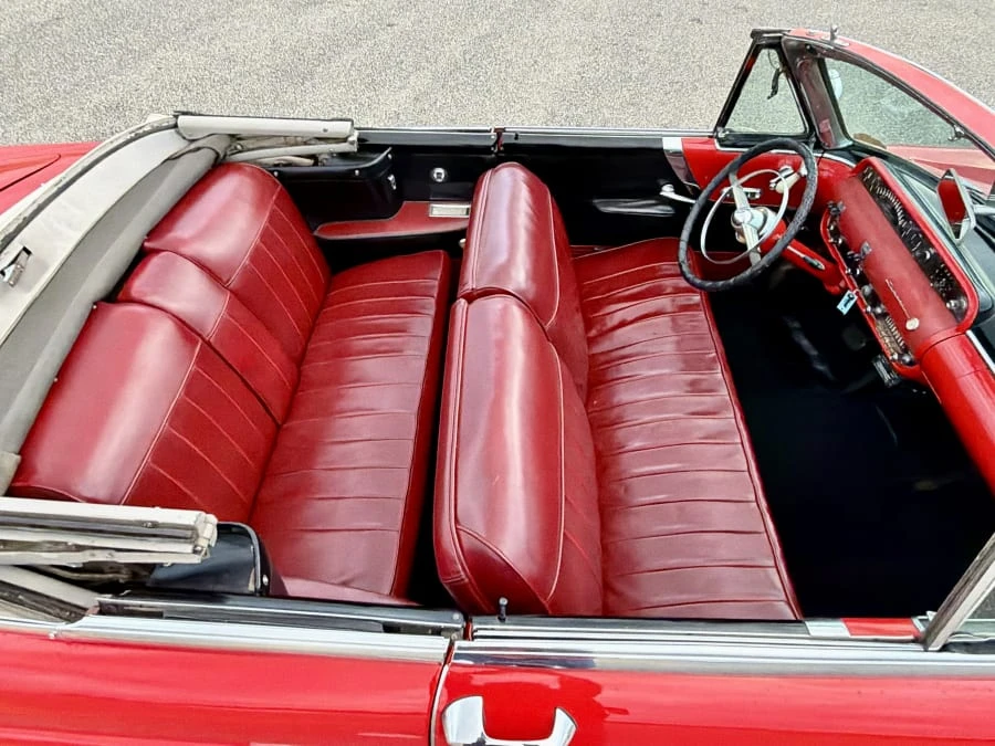 1953 Lincoln Capri - Image 24 of 31