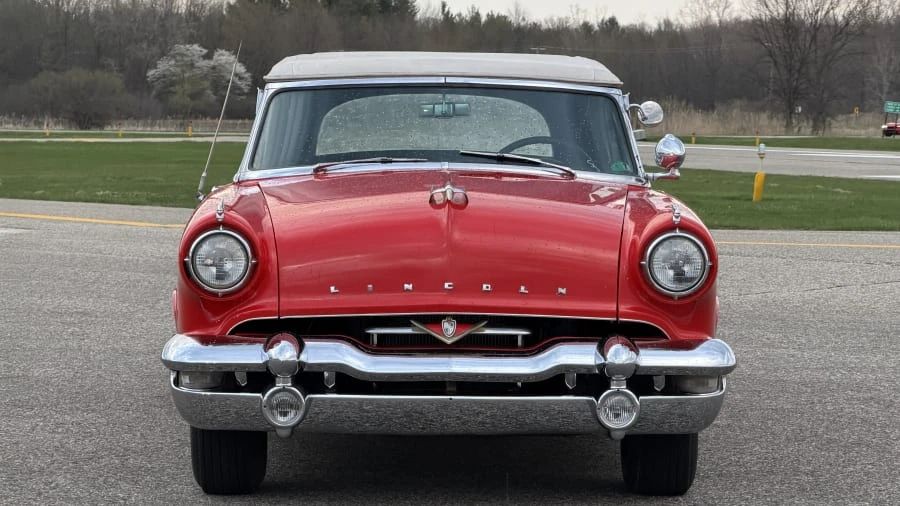 1953 Lincoln Capri - Image 4 of 31