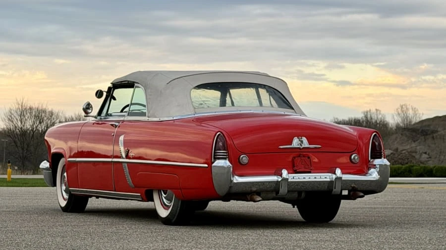 1953 Lincoln Capri - Image 10 of 31